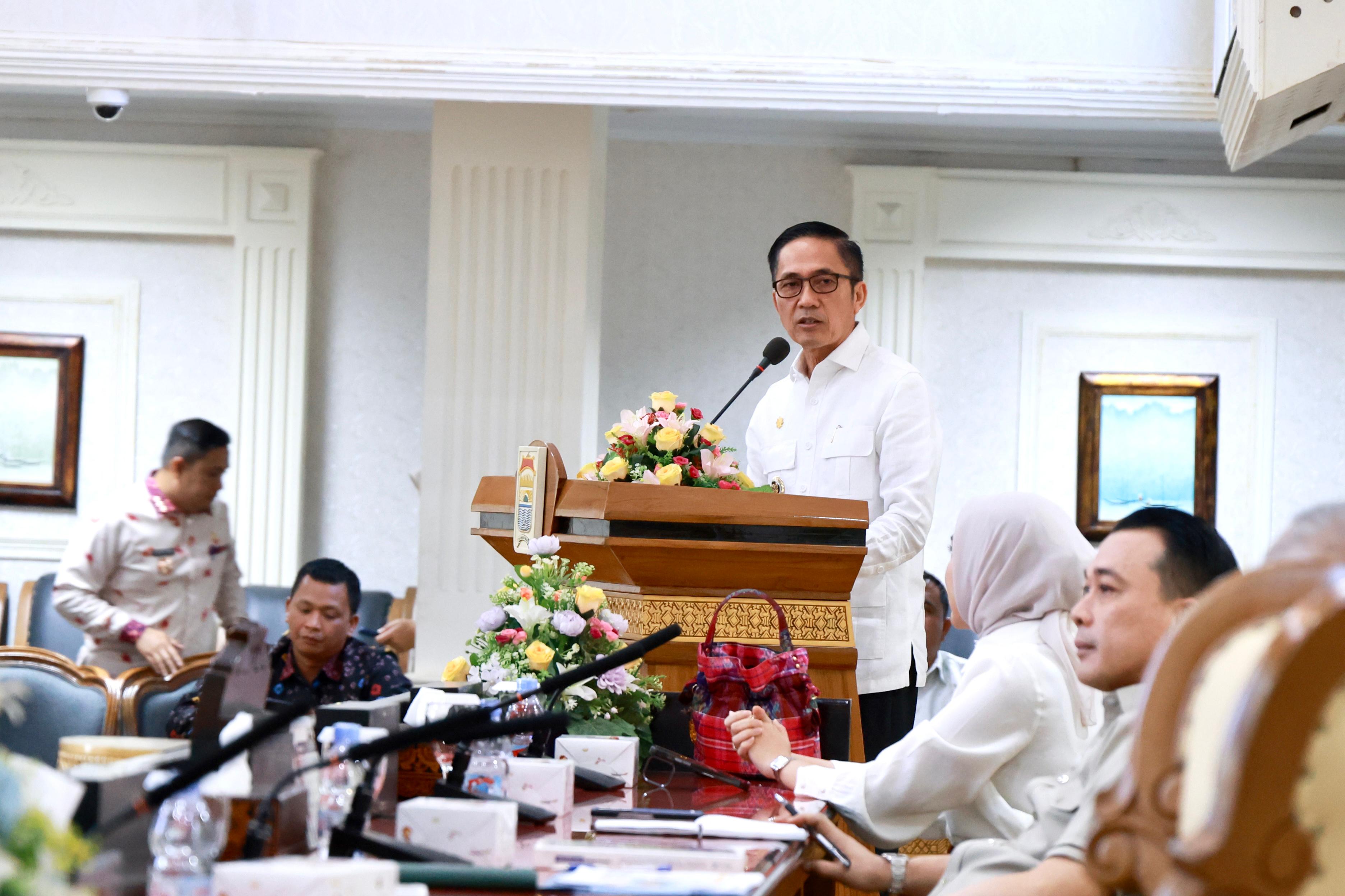 DPRD Sumsel Apriesiasi Ratu Dewa Keberhasilan Program Rumah Layak Huni, Soroti soal Kemacetan 