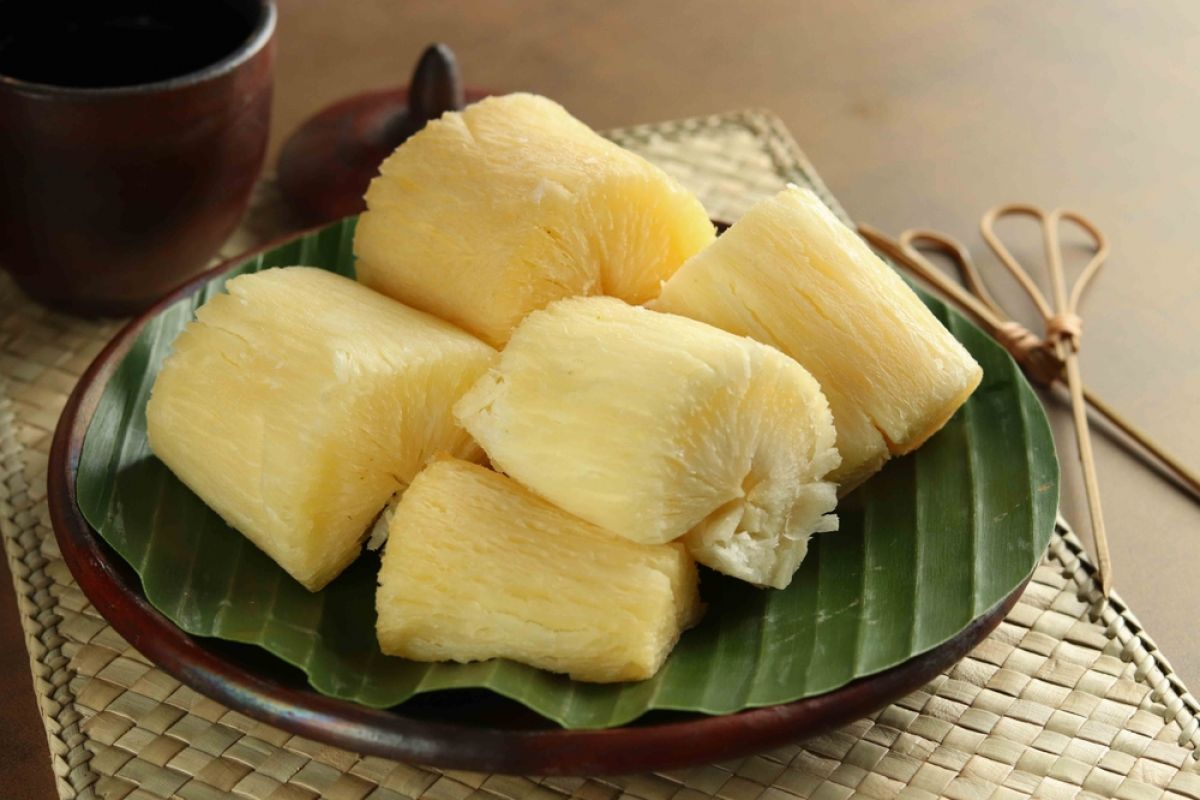 6 Manfaat Mengonsumsi Singkong Bagi Kesehatan, Bisa Menjaga Kesehatan Kulit!   ubi, manfaat singkong, kesehata