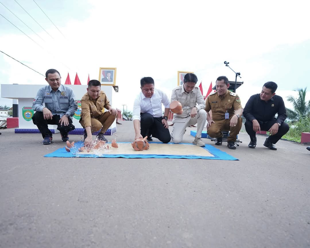 Bupati Ogan Ilir Dampingi Gubernur Sumsel Resmikan Infrastruktur di Kecamatan Pemulutan