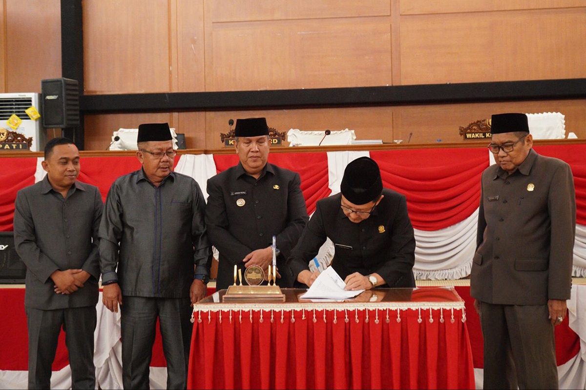 DPRD Muara Enim Setujui LKPJ 2023, Tapi Ada Catatan