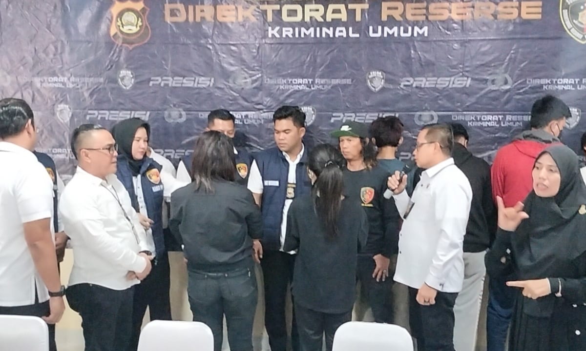 Polisi Tetapkan 2 Tersangka dari Kasus Gladiator di Makam yang Diungkap Tim Gabungan Polda Sumsel