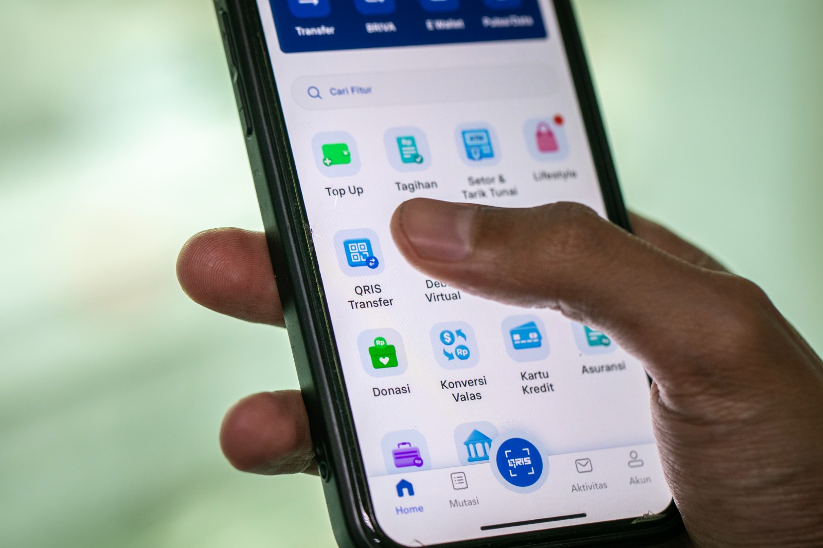 BRI Perkuat Layanan Digital dengan Fitur Inovatif QRIS Transfer pada Super Apps BRImo