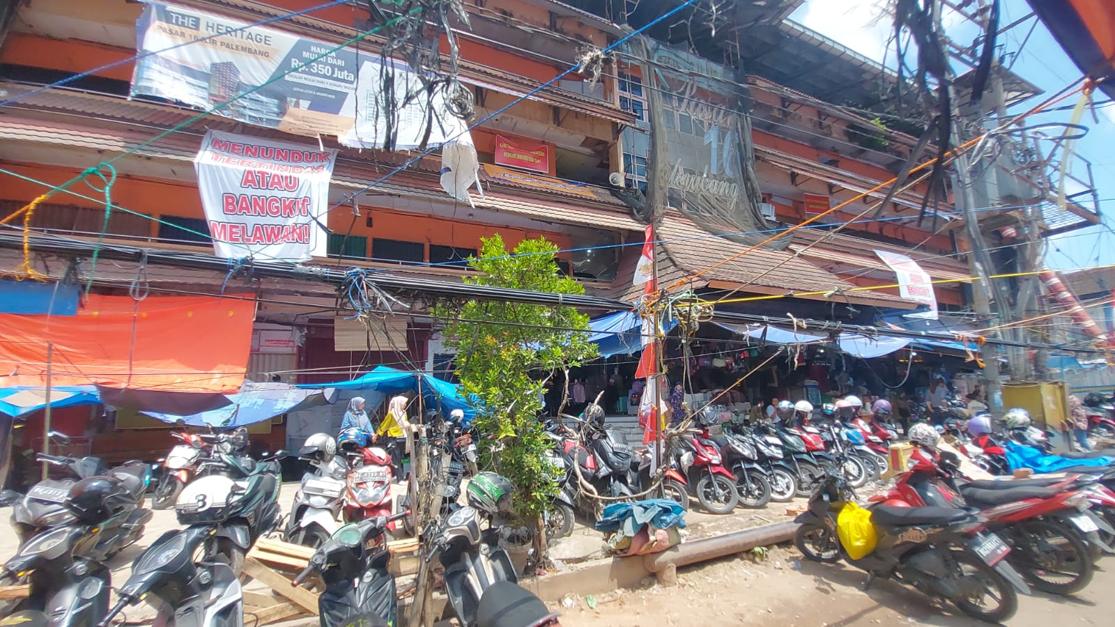 Dianggap Menguasai Lahan di Gedung Pasar 16 Ilir Palembang, 12 Pedagang  Dipolisikan Perumda