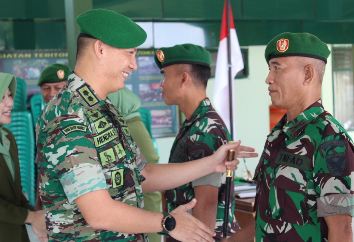 Dandim 0402/OKI-OI Pimpin Sertijab Pasiter dan Danramil Jajaran 