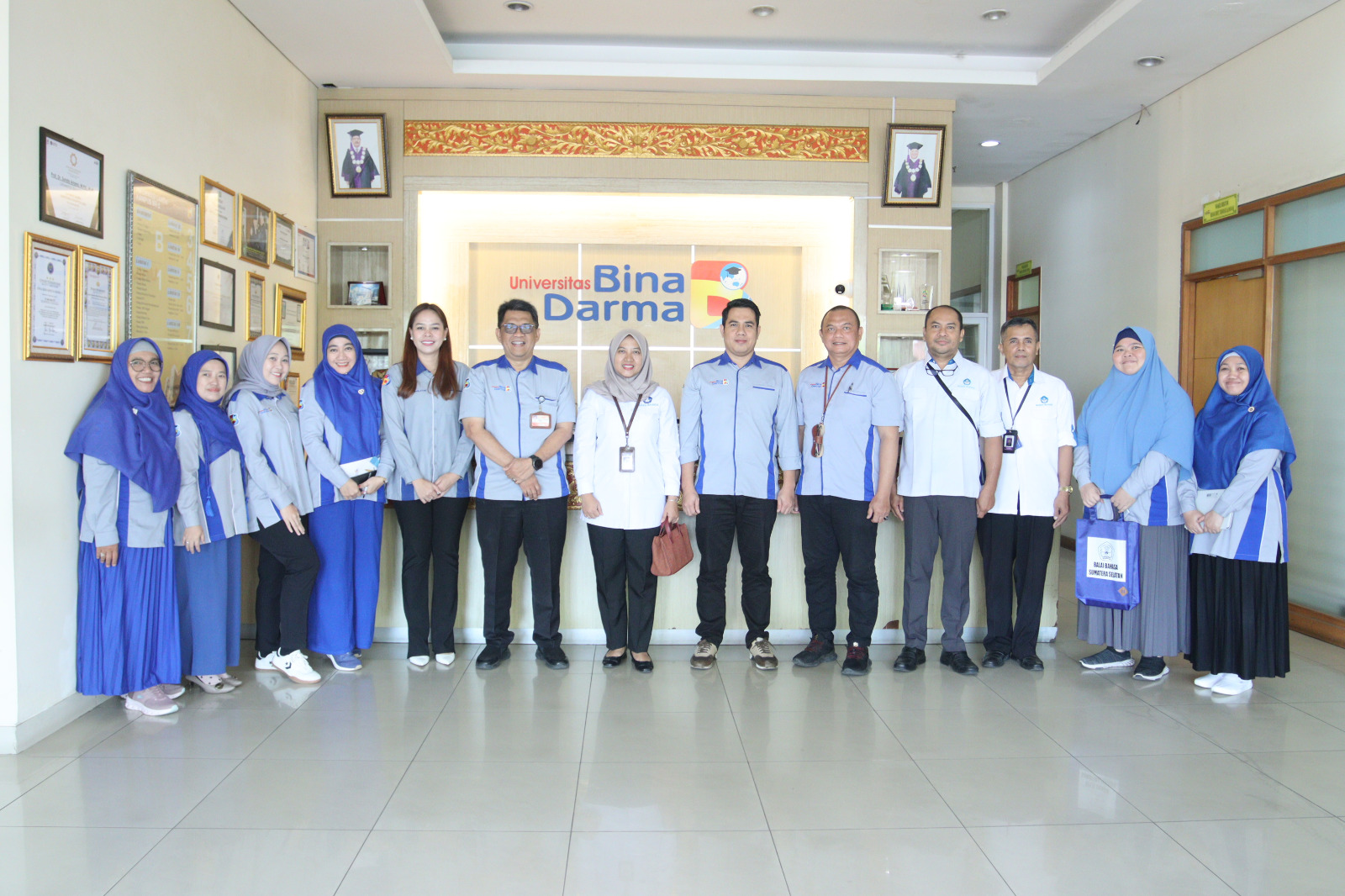 Balai Bahasa Sumsel dan Universitas Bina Darma Satukan Langkah Kembangkan BIPA