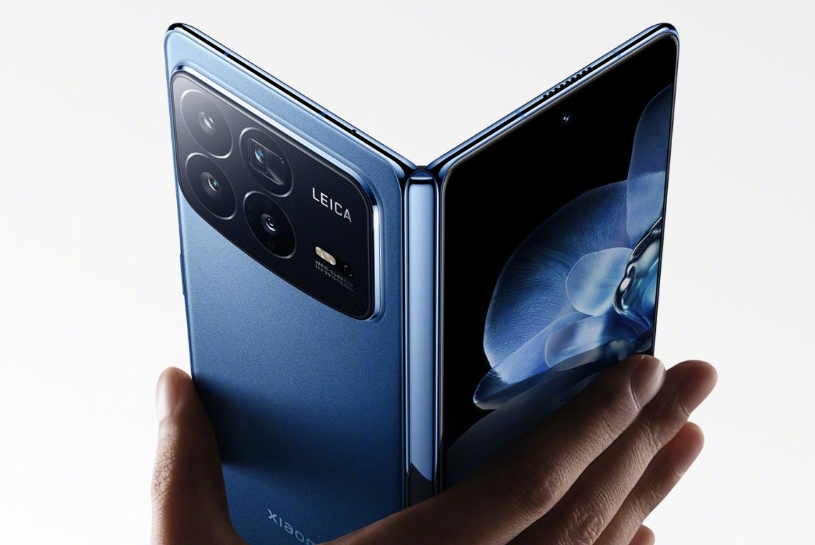 Xiaomi MIX Fold 4, Ponsel Lipat Horizontal yang Bakal Jadi Saingan Samsung Galaxy Z Fold6