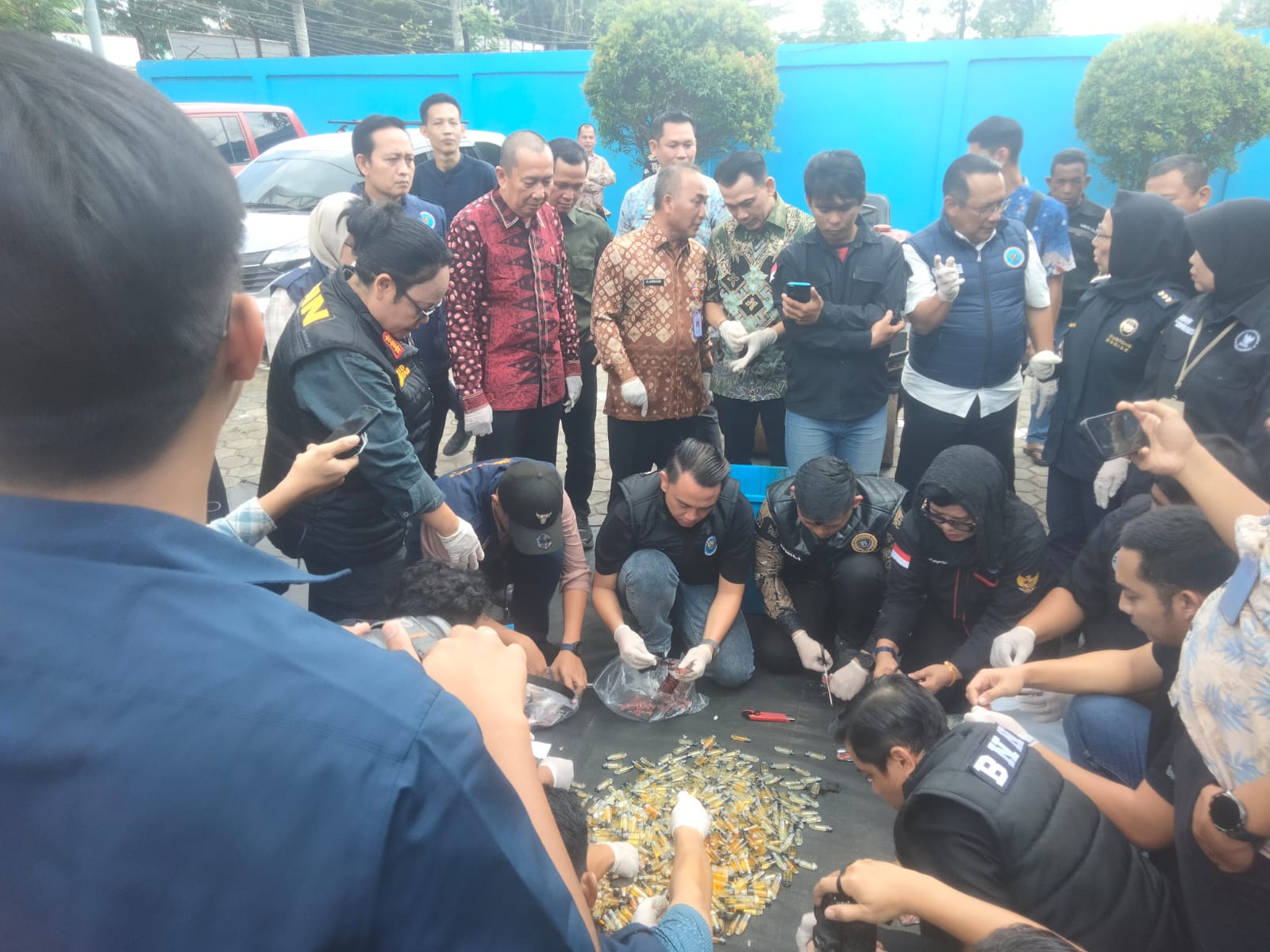 Ungkap Jaringan Narkoba Internasional, BNNP Sumsel Musnahkan 9.679 Pil Ekstasi dan 783 Liquid Etomidate