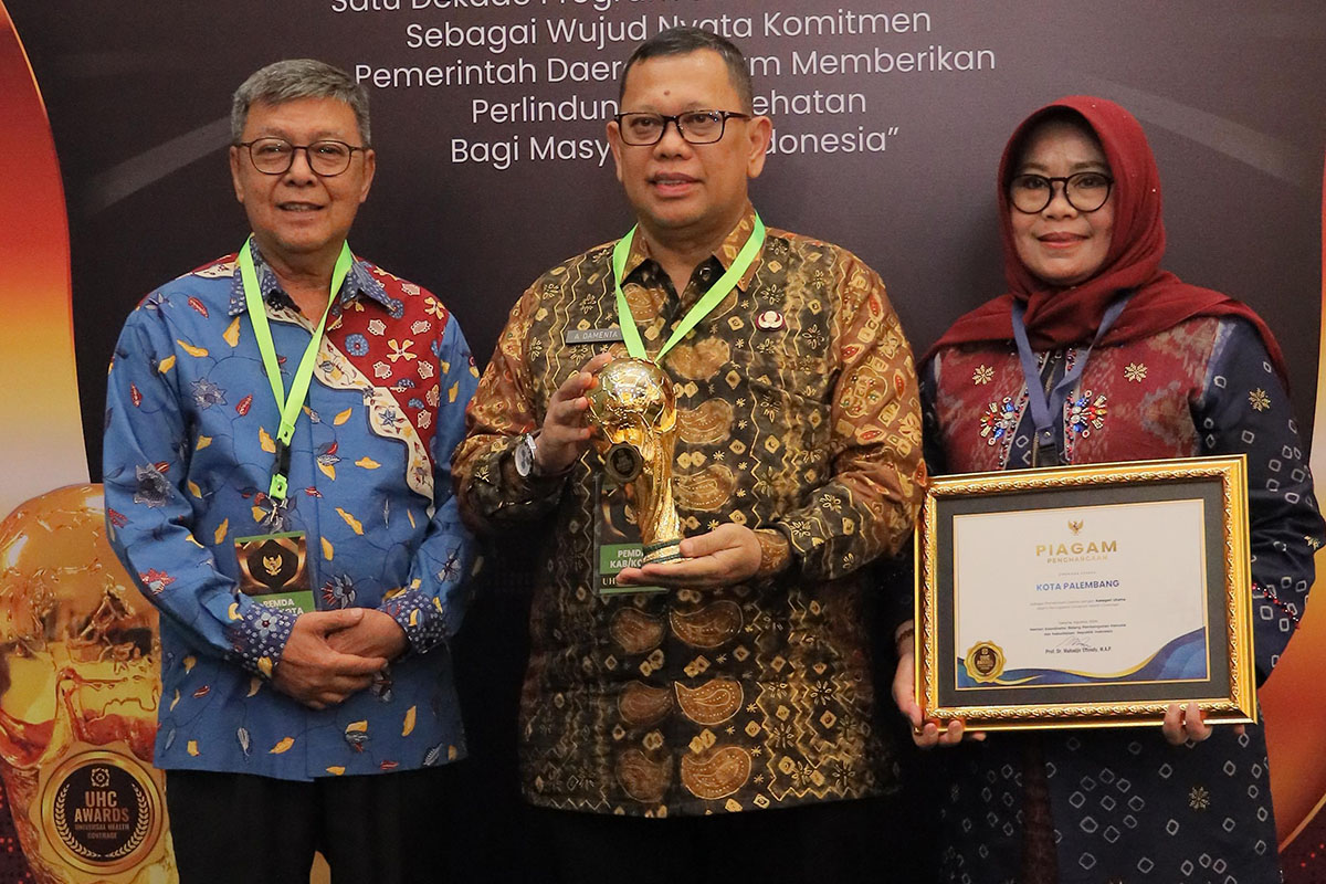 KEREN! Kota Palembang Sukses Raih Penghargaan Kriteria Utama di UHC Awards 2024