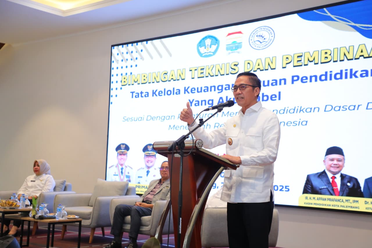 Ratu Dewa Buka Bimtek Tata Kelola Keuangan Sekolah, Tekankan Akuntabilitas dan Antipungli