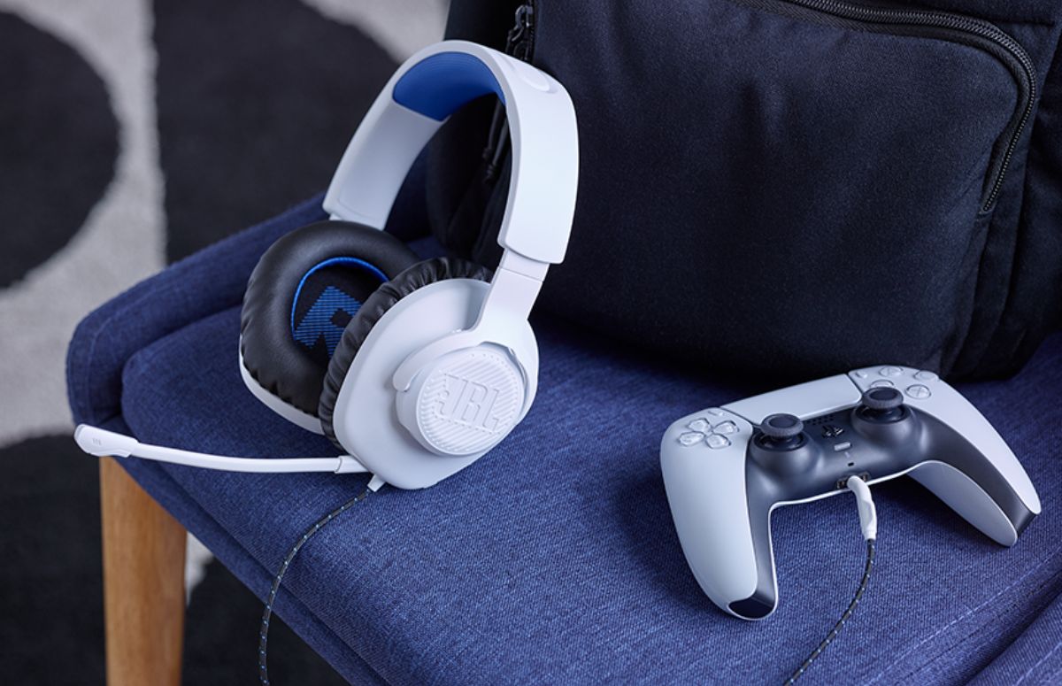 JBL Quantum 100 dan Fantech Tamago II WHG04, Rekomendasi Headset Gaming Terbaru di 2026 Dana Pelajar