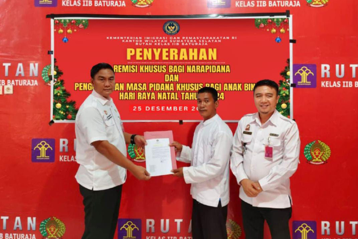 Kanwil Kemenkumham Sumsel Berikan Remisi Natal 2024 kepada 73 Narapidana