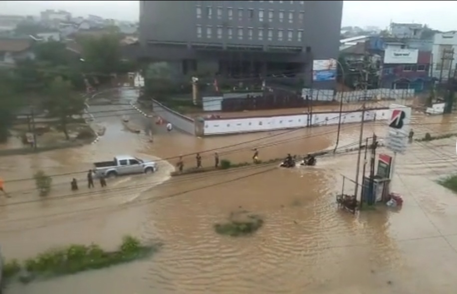 BUKAN Panas Mendidih, Justru Bencana Banjir Menghantam, BMKG: Di 18 Wilayah Pesisir, Hingga 2 Minggu Kedepan