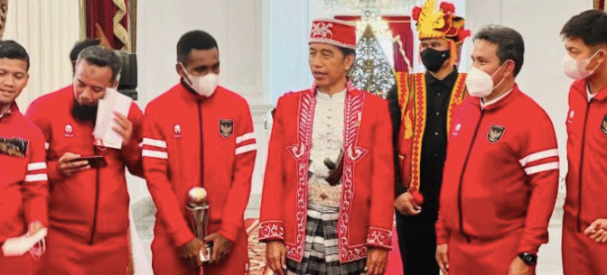 Presiden Joko Widodo Barikan Bonus Rp1 M untuk Timnas Indonesia U-16