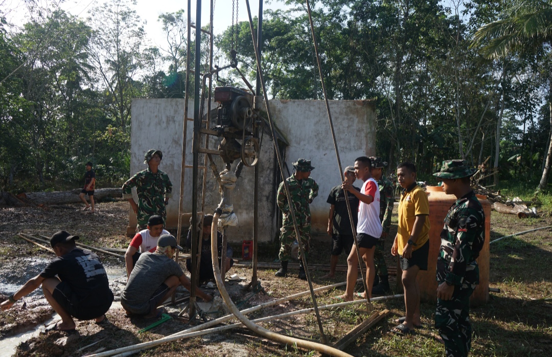 5 Titik Sumur Bor untuk Masyarakat OKI Mulai Dikerjakan TNI di Program TMMD