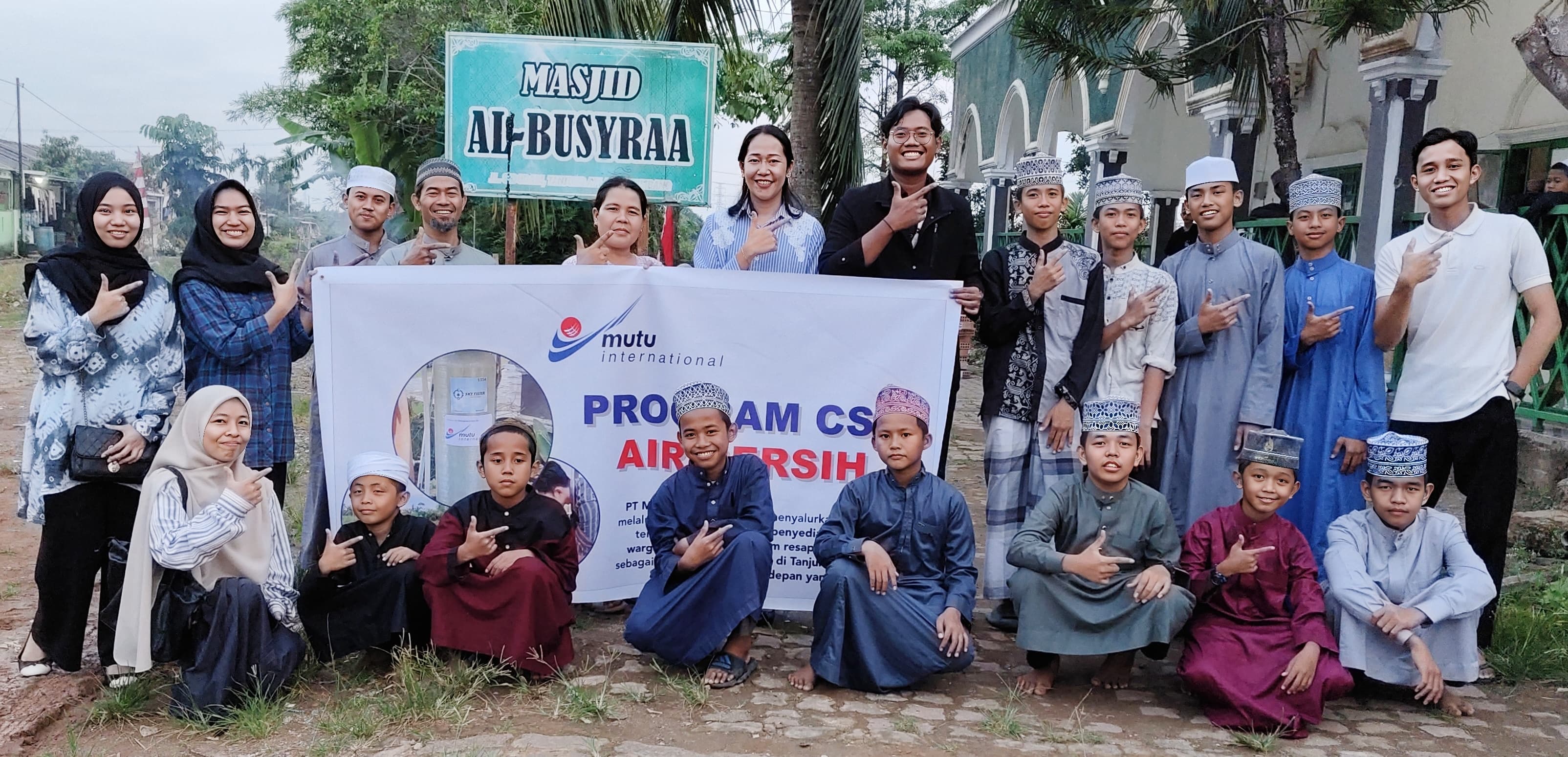 Program CSR Lingkungan, PT Mutuagung Lestari Tbk Salurkan Alat Filter Air Bersih di Tanjung Api-Api