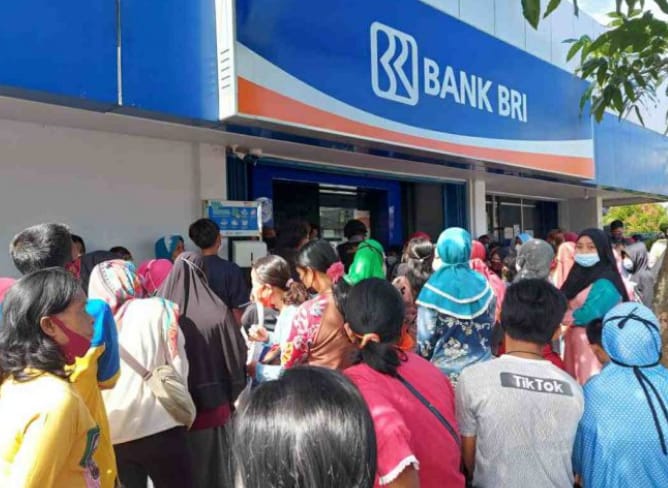 Konsumen Bank BRI di Kota Lubuklinggau Puas atas Pelayanan yang Diberikan