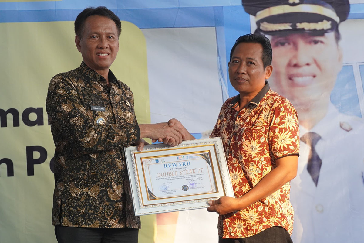 UMKM Taat Pajak, Pemkab OKI Beri Penghargaan Double Steak 77