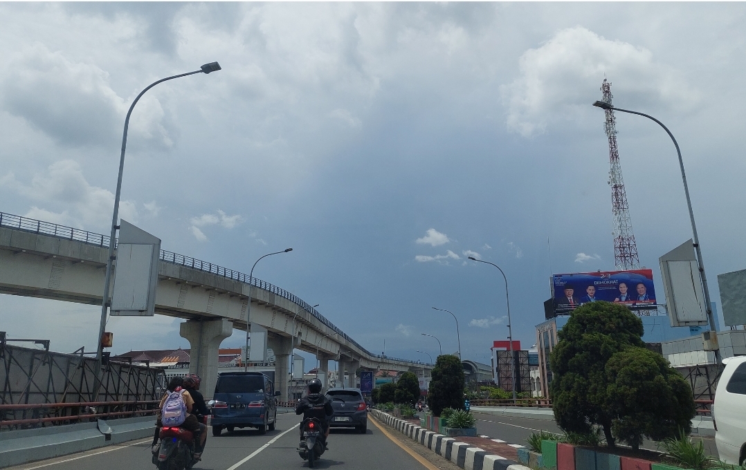 Palembang Memasuki Musim Transisi: Cuaca Beragam, Potensi Hujan Ringan 6 Oktober 2024