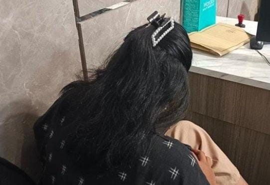 Numpang Menginap Gadaikan Motor Keluarganya, Remaja Putri di Palembang Diserahkan ke Polisi