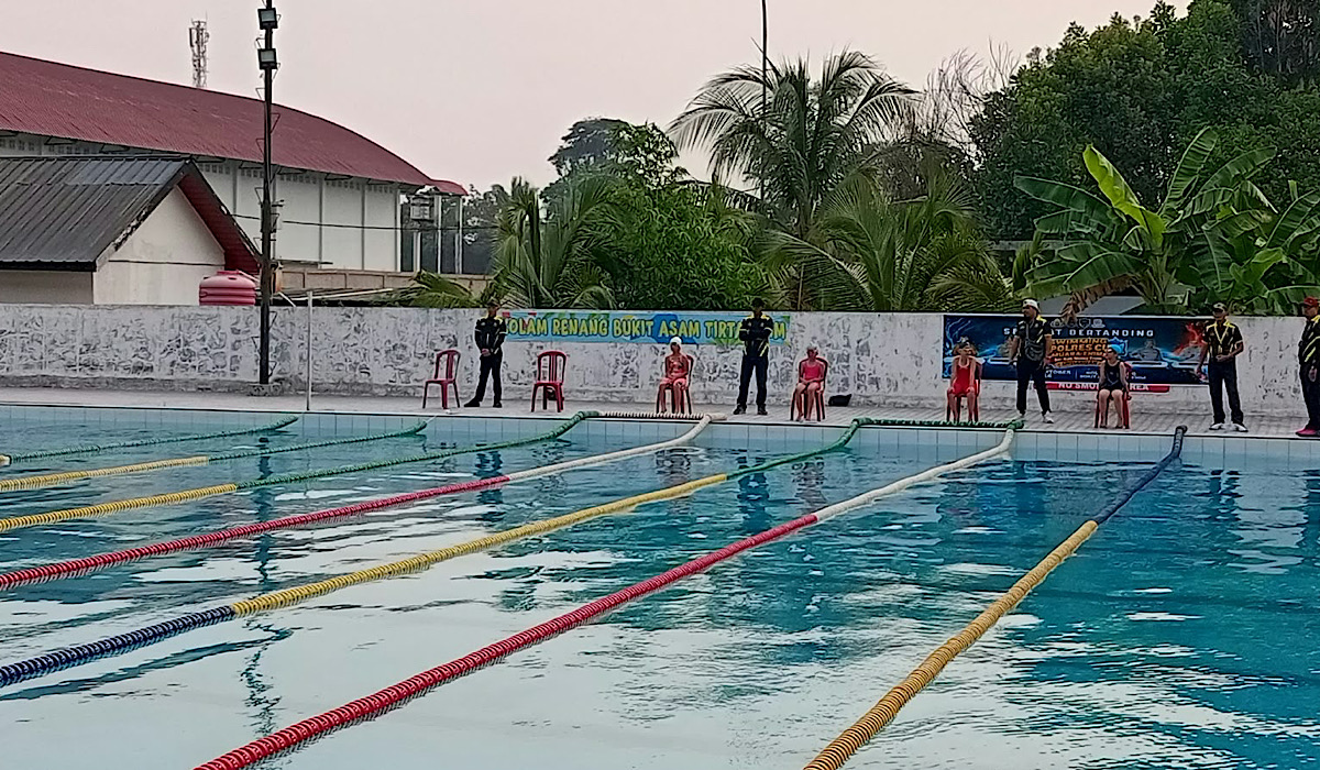 Ratusan Atlet Ramaikan Fun Swimming Kapolres Cup
