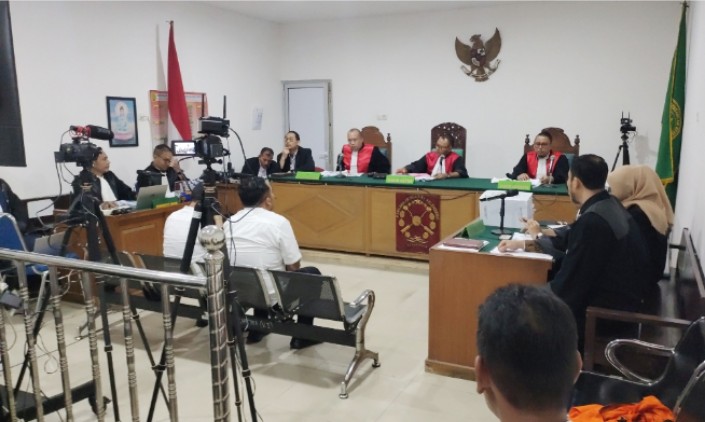 Hakim Sidang Korupsi Pemberi Fee Proyek Pokir DPRD OKU Tegur Pengawalan Pengacara dan Ajudan 'Bos T'