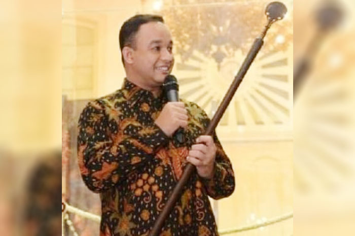 Tongkat Pusaka Pangeran Diponegoro Diterima Anies Baswedan, Benarkah Pertanda Akan Jadi Presiden RI? 