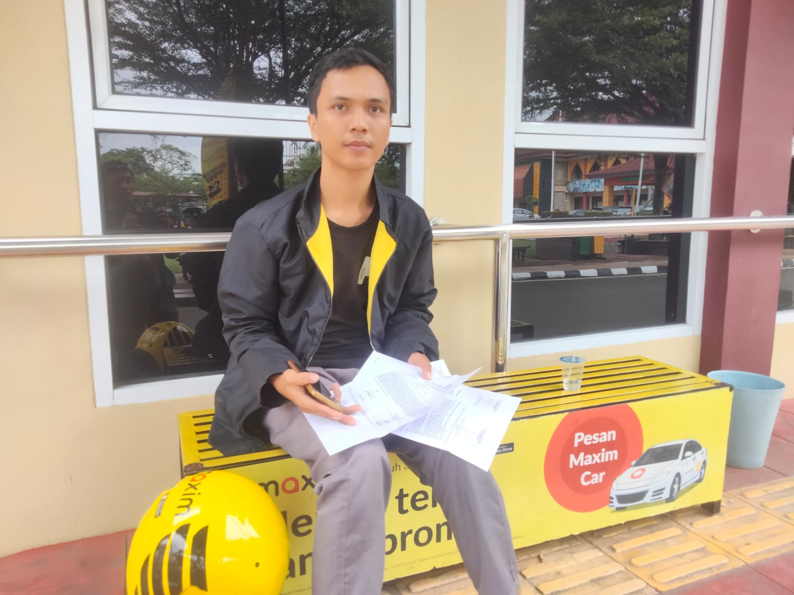 Mengaku Seperti Dihipnotis, Driver Ojol di Palembang Serahkan Motornya Usai Diberi Penumpang Uang Rp100 Ribu