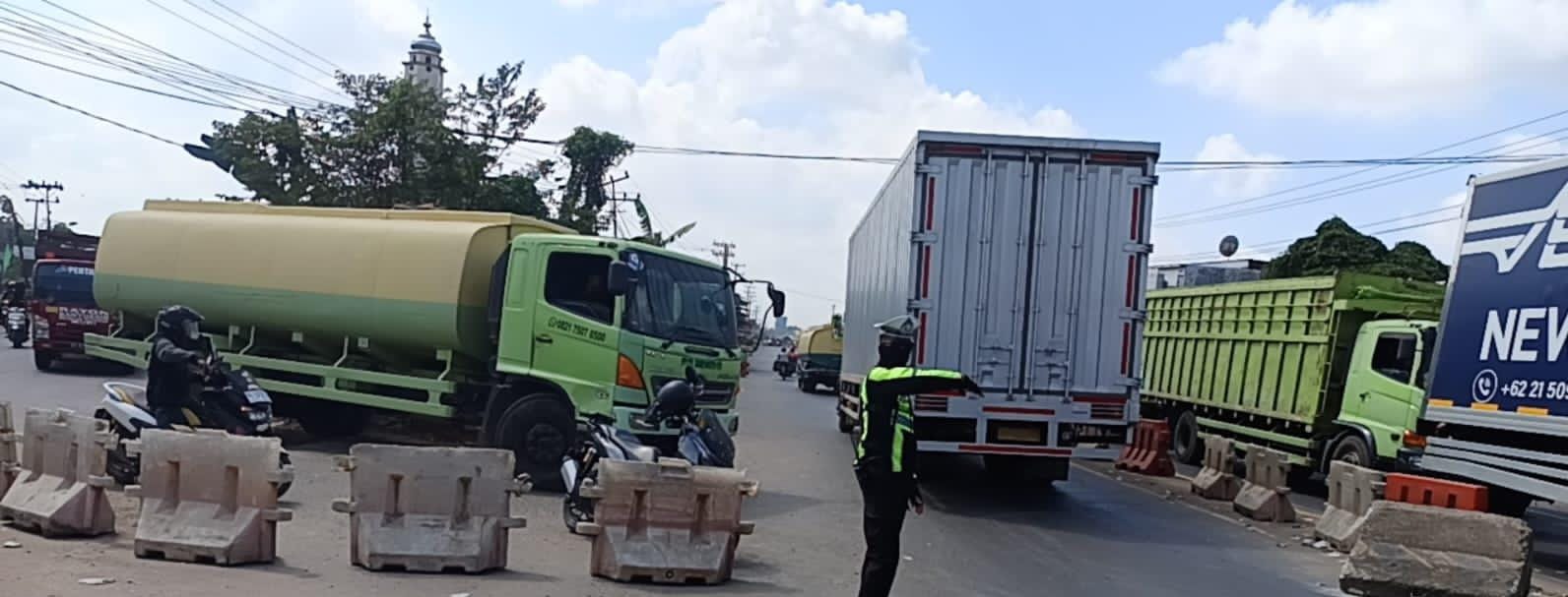 Satu-satunya Solusi Macet, Tol Musi Landas - Pangkalan Balai Boleh Dilintasi Selama Pengecoran