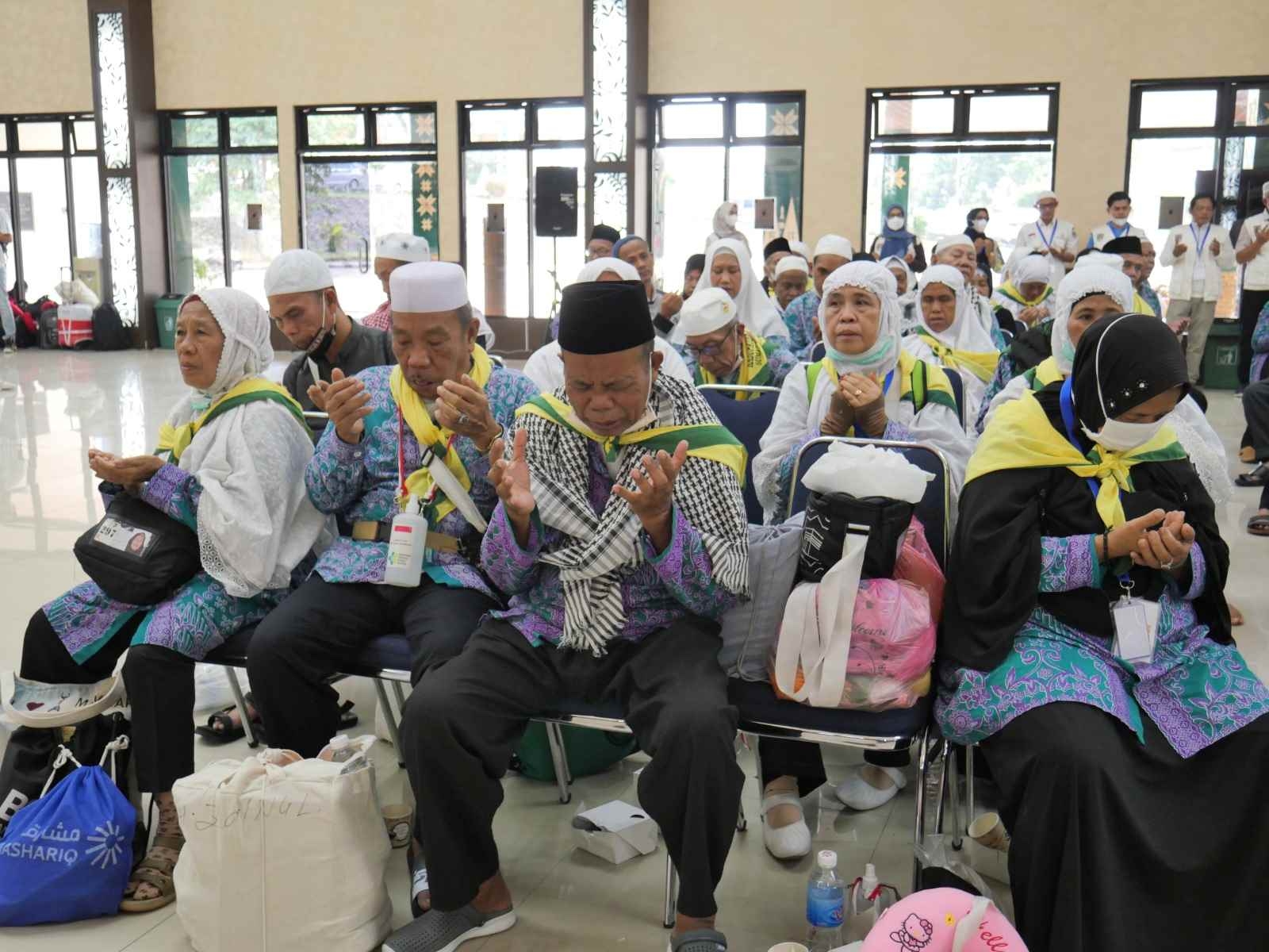 Kemenag Sumsel Menyambut Kepulangan 355 Jemaah Haji Kloter 19 Di Asrama Haji Palembang