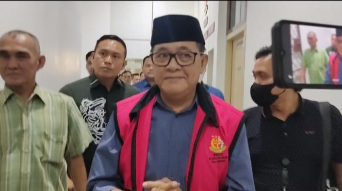 Takut Dikejar Jaksa, Wilson Serahkan Diri, DPO Kasus Seragam Batik Desa Akhirnya Ditahan