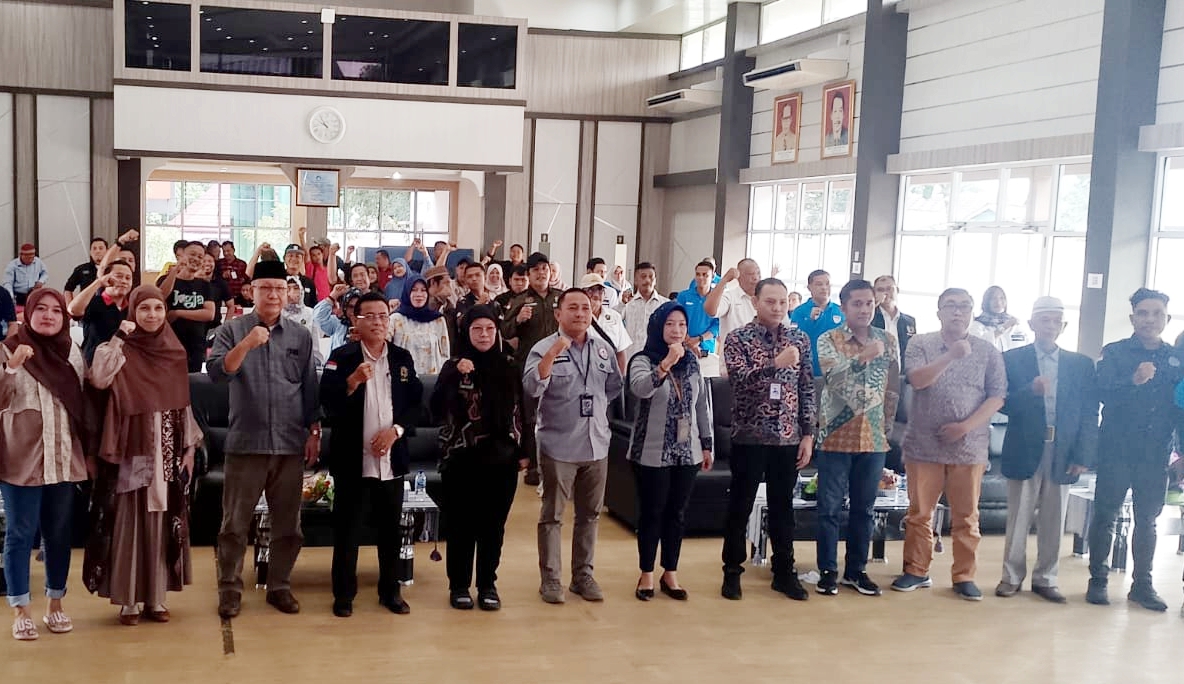 Ratusan Insan Media Ikuti Sosialisasi Pengawasan Partisipatif Pilkada Serentak Gelaran Bawaslu Ogan Ilir