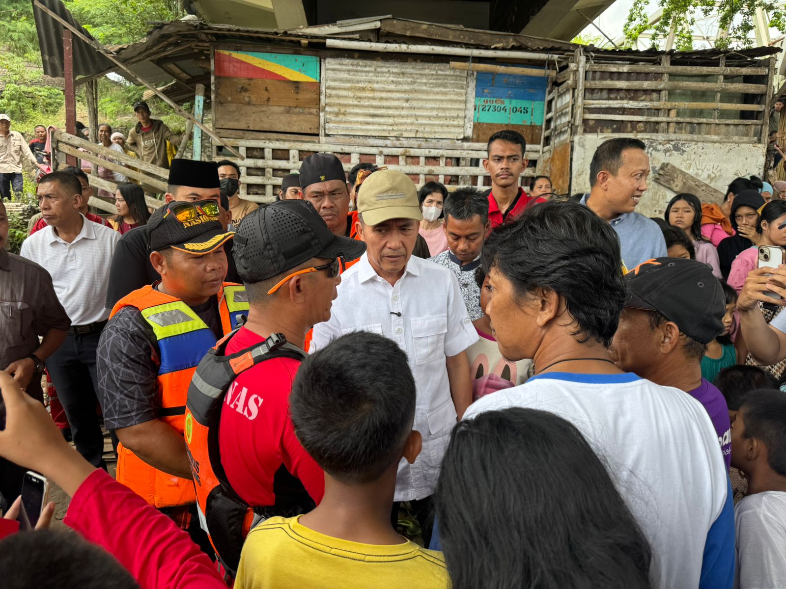 Wali Kota Palembang Ratu Dewa Datangi Keluarga 2 Bocah Tenggelam di Sungai Ogan, Beri Dukungan Moril 