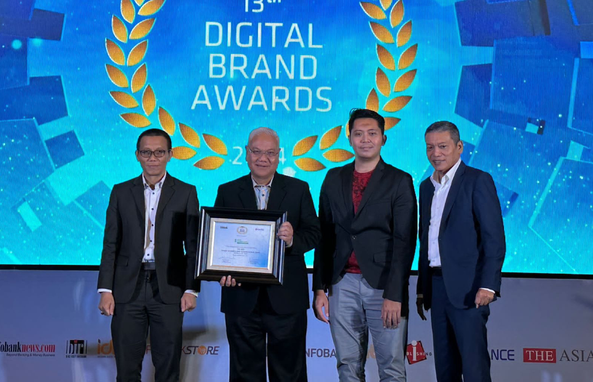 Bank Sumsel Babel Syariah Raih Penghargaan Infobank Digital Brand of The Year 2024
