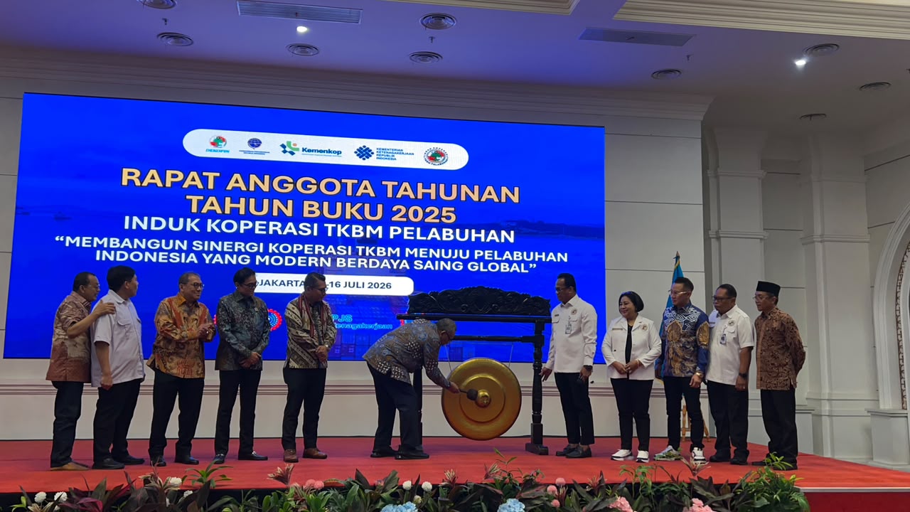 Modernisasi Pelabuhan: Platform DERMAGA Jadi Kunci Atasi Masalah TKBM