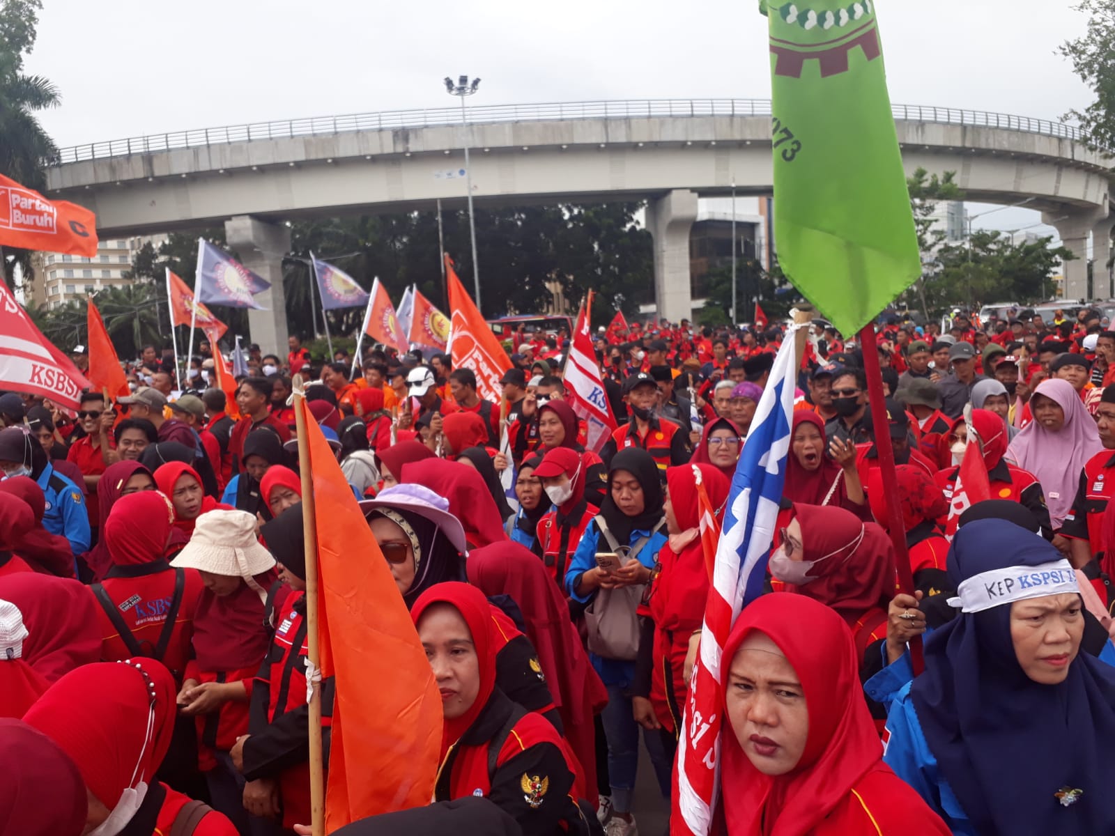 May Day 2023 di Palembang, Perjuangkan Tuntutan Buruh yang Tak Berujung?