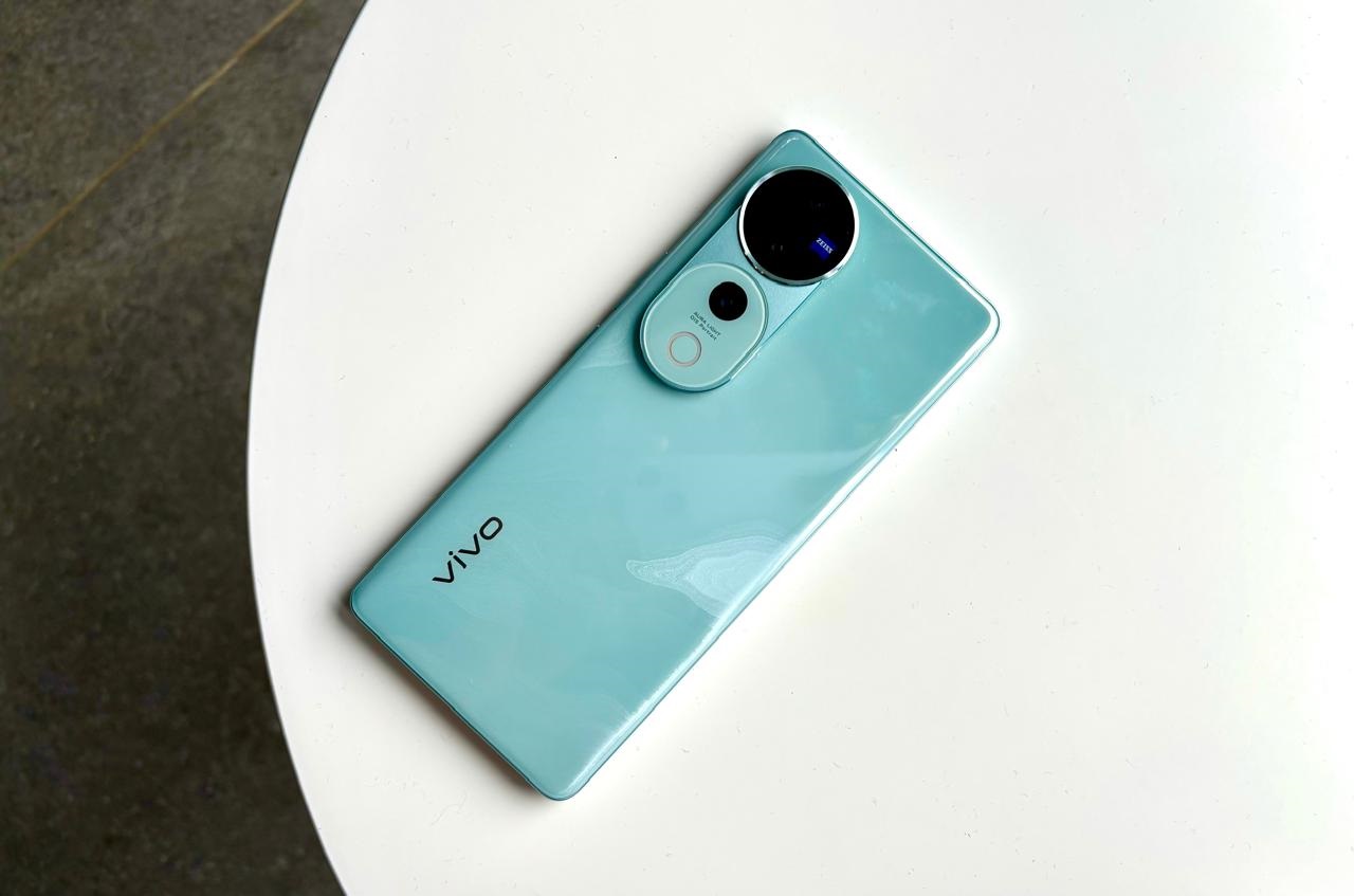    Vivo V40 5G dan Vivo V30e, Miliki Sistem Fotografi Canggih, Cek Apa Kelebihannya?