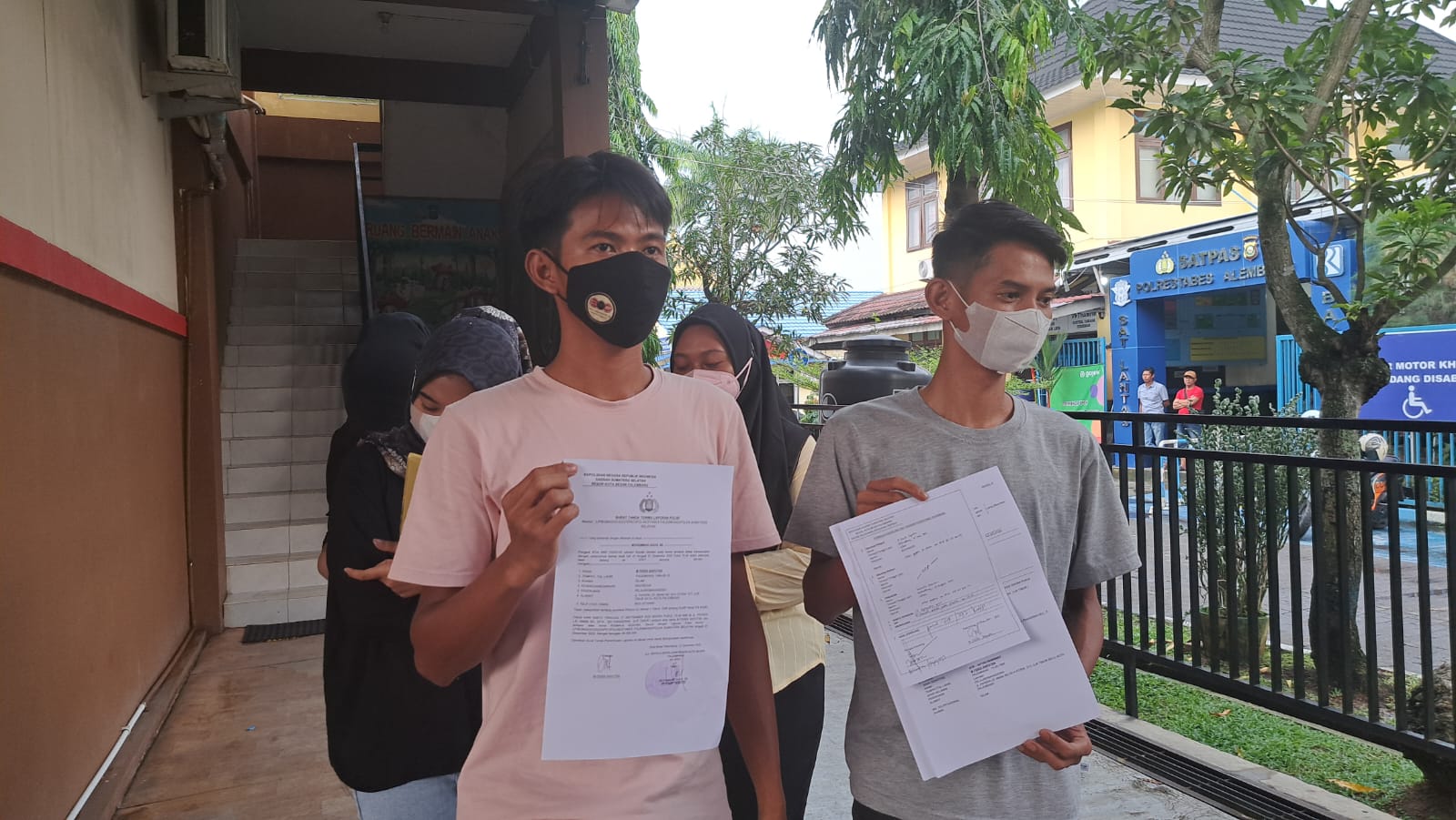 7 Orang Warga Jalan Papera Mengaku Ditipu Oknum Dosen Wanita di Palembang  