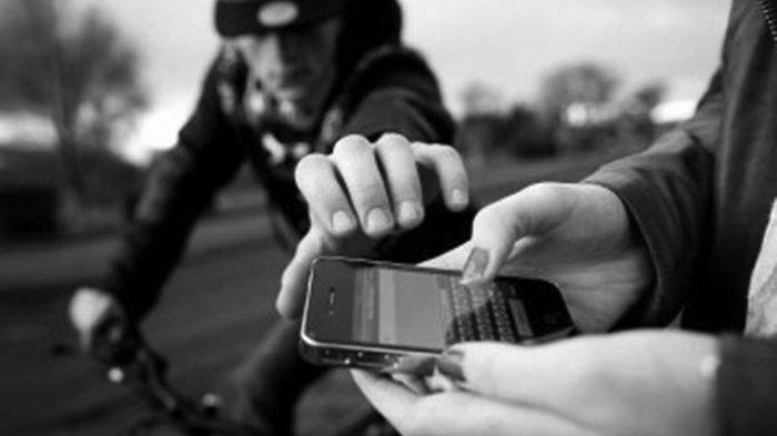 Asyik Selfie di Jembatan, Dua Remaja di OKI Ditodong Pisau, Handphone Raib 