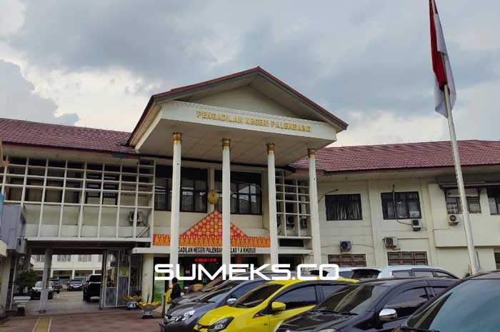 Dua Tersangka Penimbun BBM di Palembang Segera Disidang