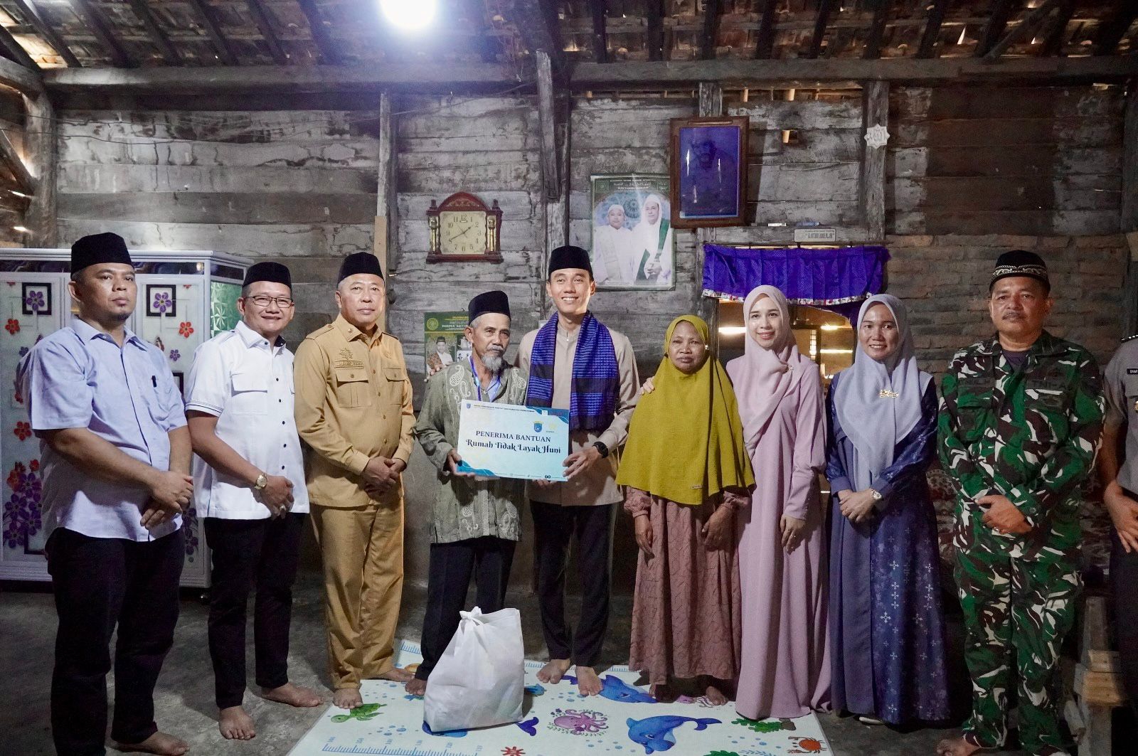 Hunian Layak dan Listrik Gratis, Nyalakan Harapan Keluarga Pra Sejahtera di Lempuing 