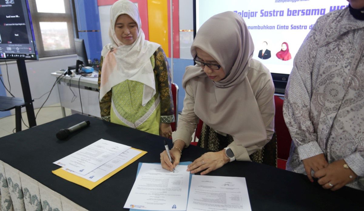 Prodi Pendidikan Bahasa Indonesia UBD dan HISKI Jalin Kerja Sama untuk Penguatan Literasi Sastra di Sekolah