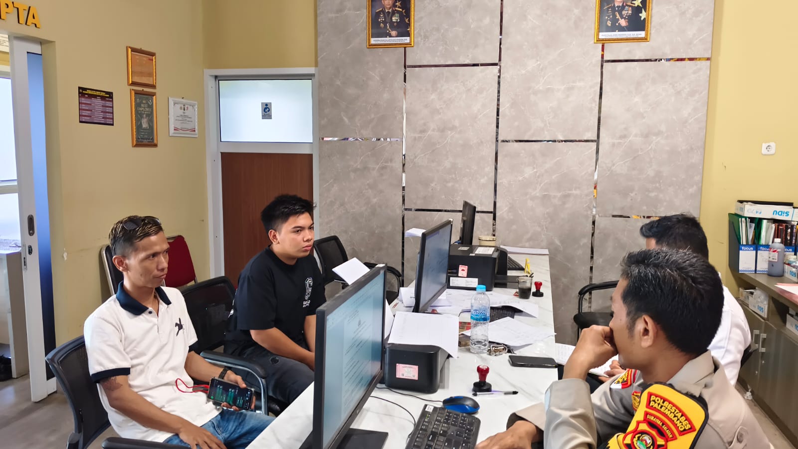 Remaja di Palembang Kehilangan iPhone 15 Plus, Pelaku Minta Uang ke Keluarga
