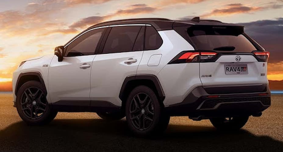 Toyota RAV4 Versi 2026: Struktur Body Lebih Ringan Tapi Nyaman Saat Dibawa Ngebut