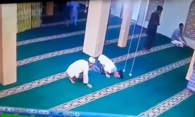 5 Jemaah Masjid di Indonesia Wafat Ketika Salat Selama Ramadan 2023, Nomor 5 Bikin Cemburu Umat Muslim Dunia