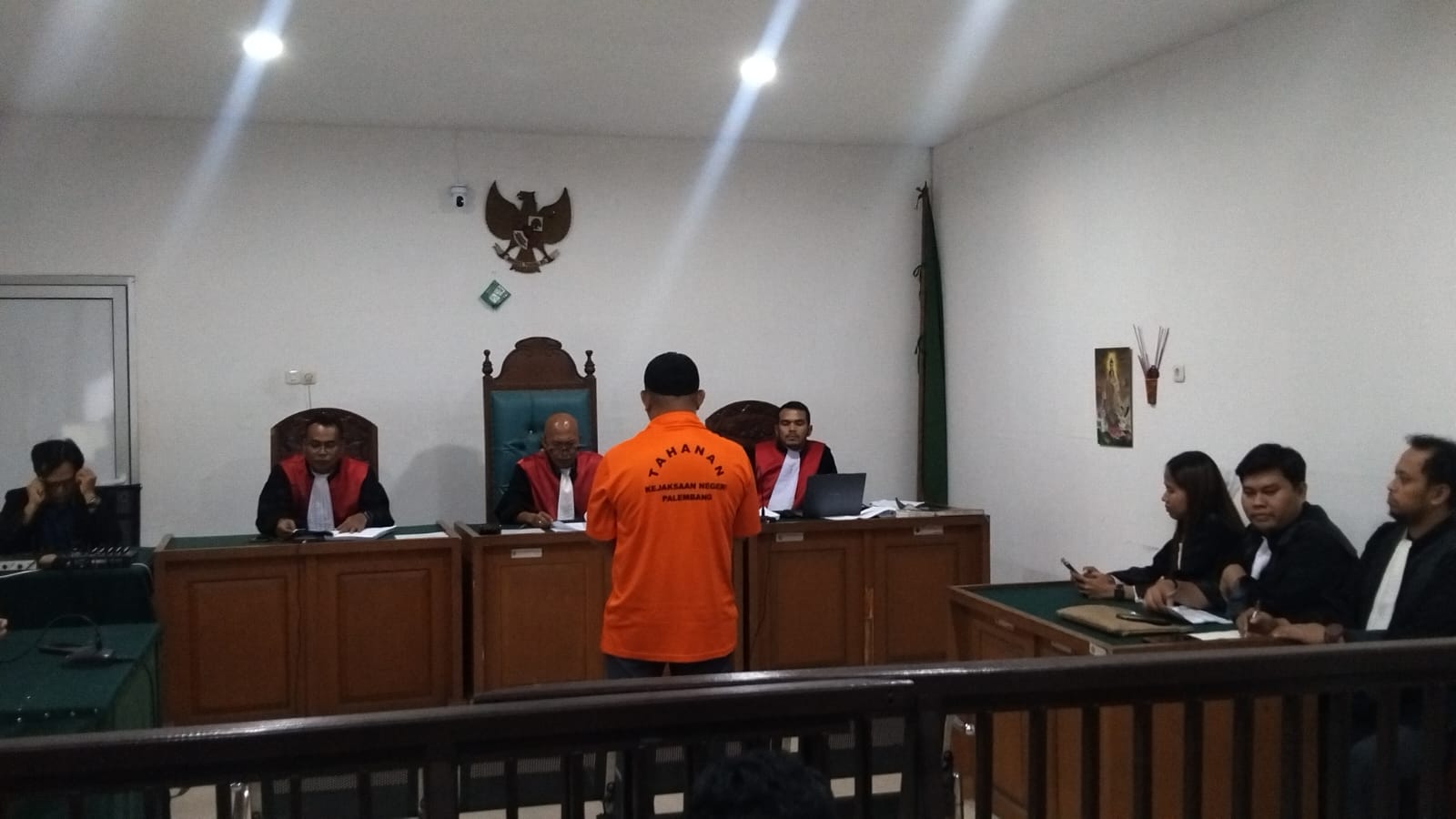 Vonis Lebih Berat dari Tuntutan, Debyk Terdakwa TPPU Narkotika Dihukum 6 Tahun, Aset Disita Negara