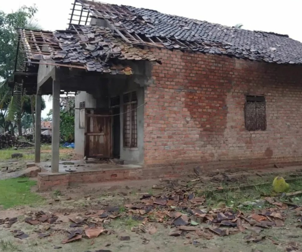 2 Rumah Warga Sukapulih Pedamaran OKI Rusak Berat Dihantam Puting Beliung, BPBD Waspadai Banjir