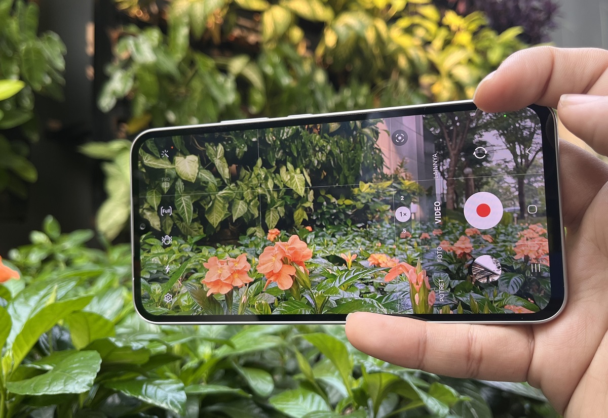 Tips untuk Merekam dengan Ponsel, Hasilkan Video Layaknya Profesional!