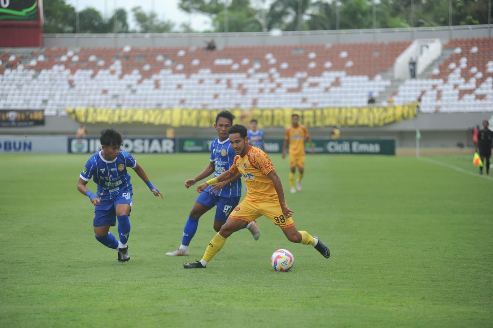 Sriwijaya FC Diobok-Obok, Kalah 2-4 Kontra Persiraja di Jakabaring Palembang, Beri Semangat Turun ke Lapangan 