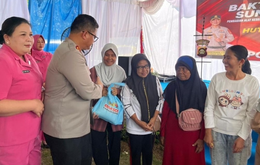 Ratusan Warga Serbu Bakti Kesehatan Gratis Polres OKU, Ada Sunatan Massal dan Pengobatan Gratis