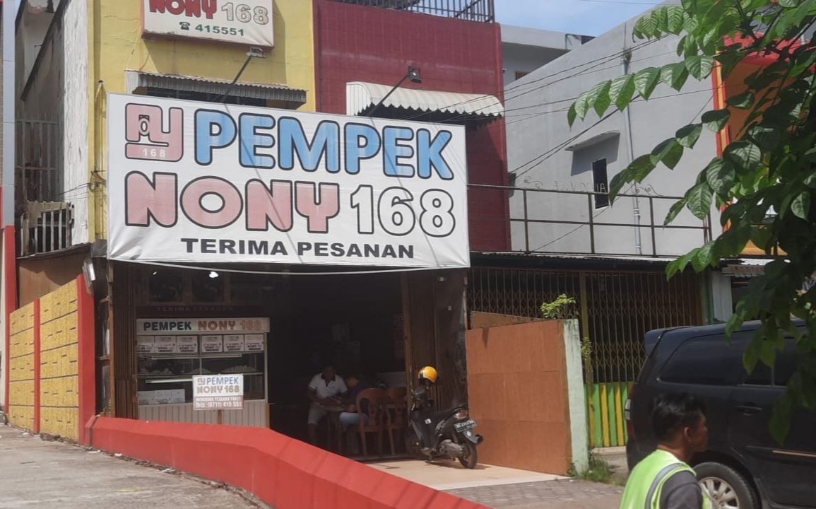 6 Rekomendasi Tempat Jajan Oleh Oleh Pempek di Kota Palembang